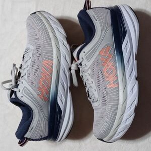 HOKA one one Bondi 7 Women’s Sneakers Size 9.5